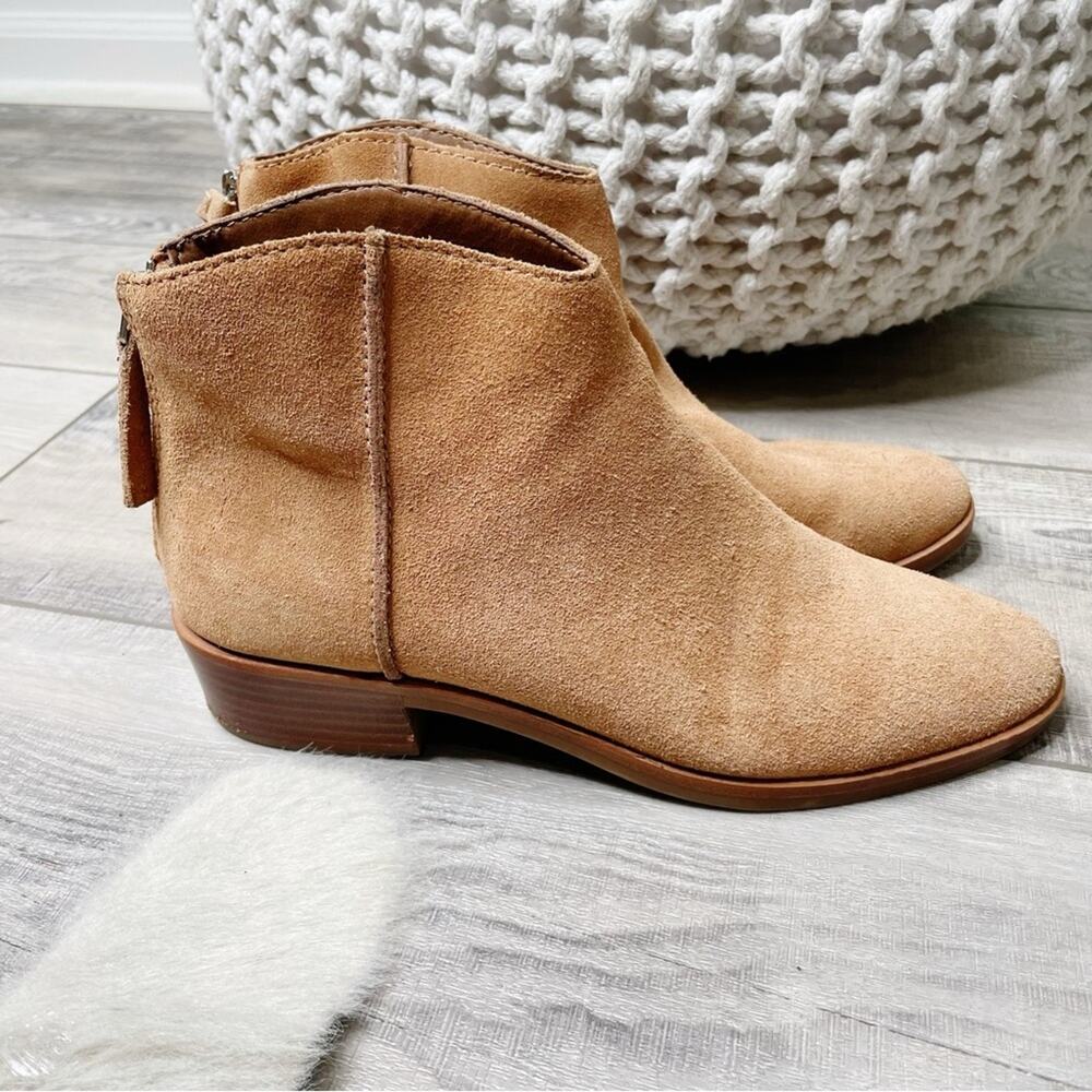 Dolce Vita Tavin Suede Low Heel Back Zipper Ankle Booties Cognac Size 9M